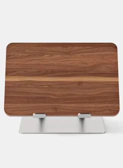 Adjustable laptop stand