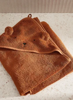 Adorable companion bath cape