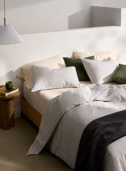 Anthracite striped duvet cover set