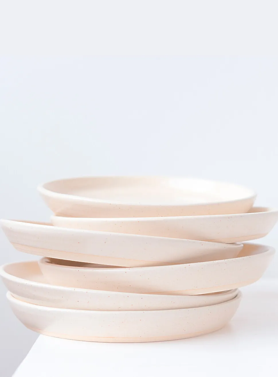 Aube satiny stoneware plate
