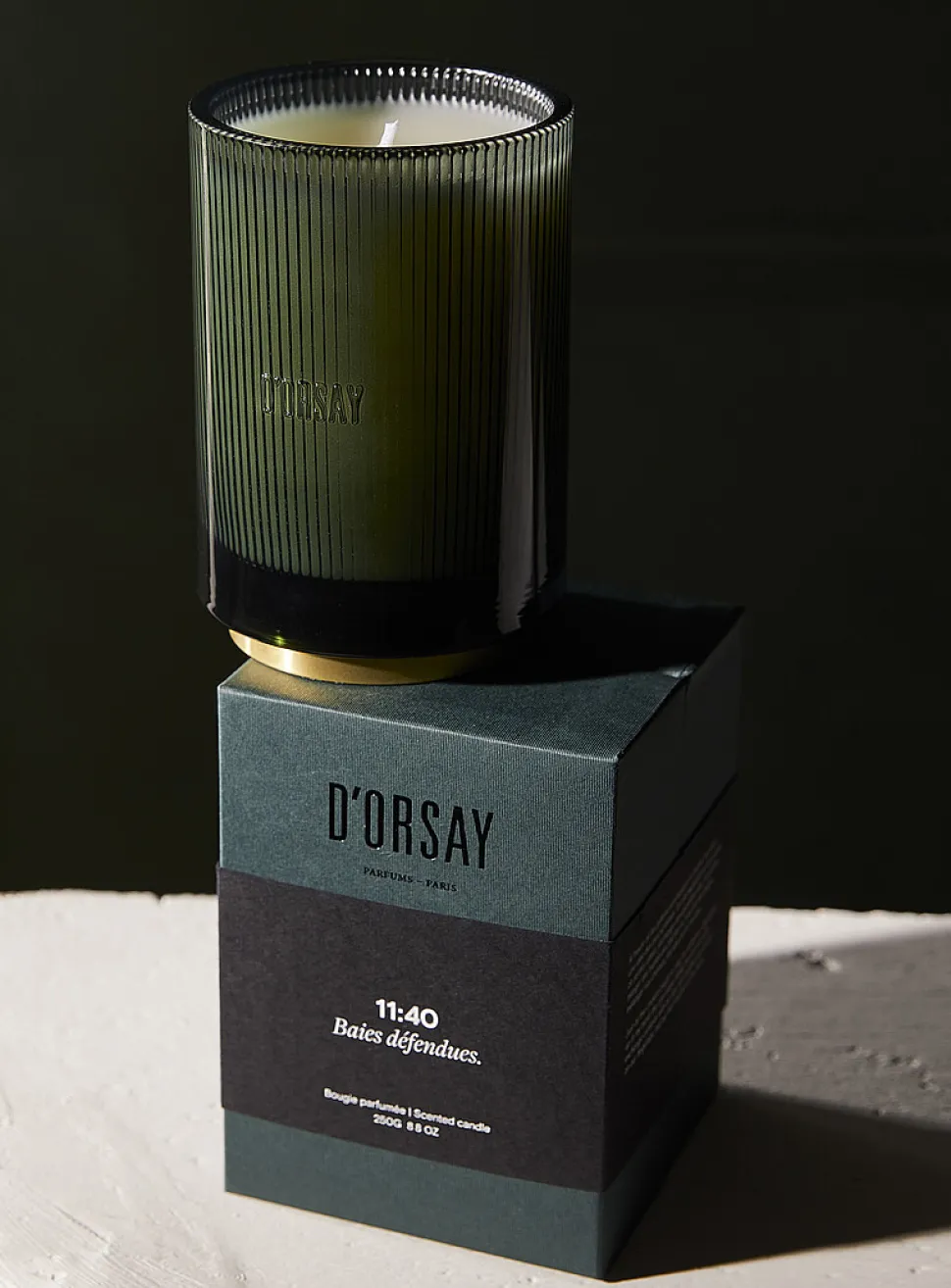 11:40 Baies défendues scented candle