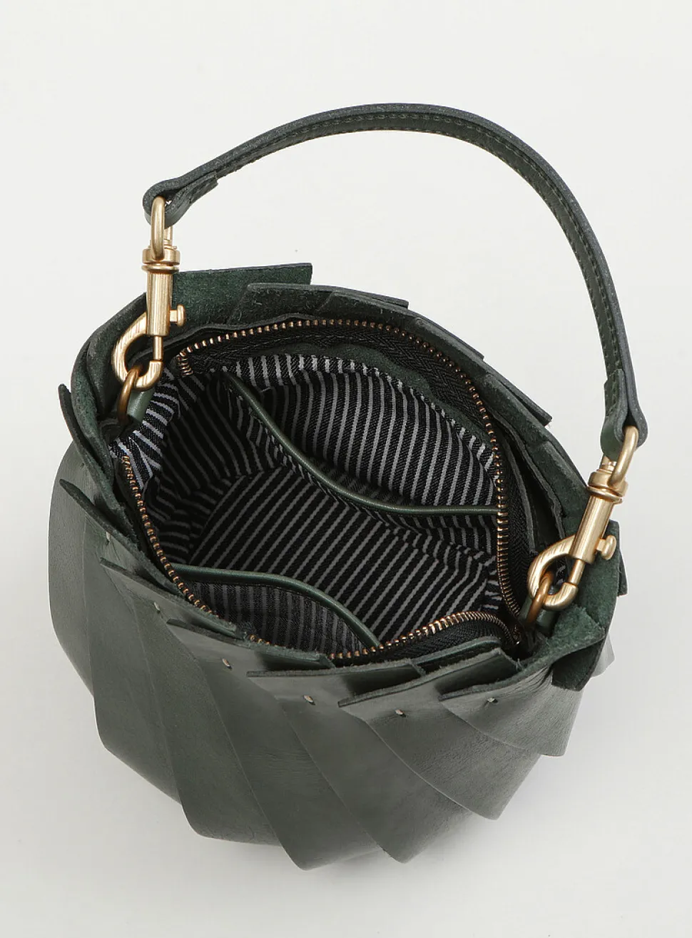 Bloom bucket bag