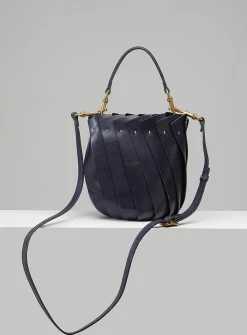Bloom bucket bag