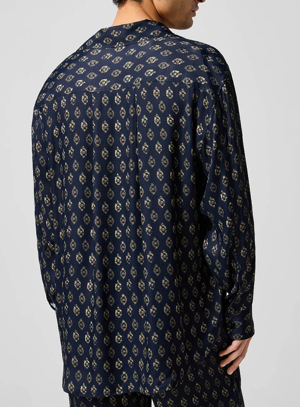 Blurry eyes satiny cabana shirt