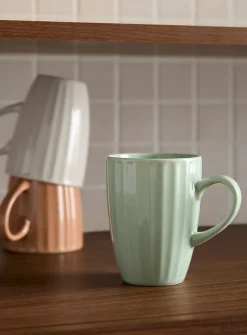 Broad grooves mug