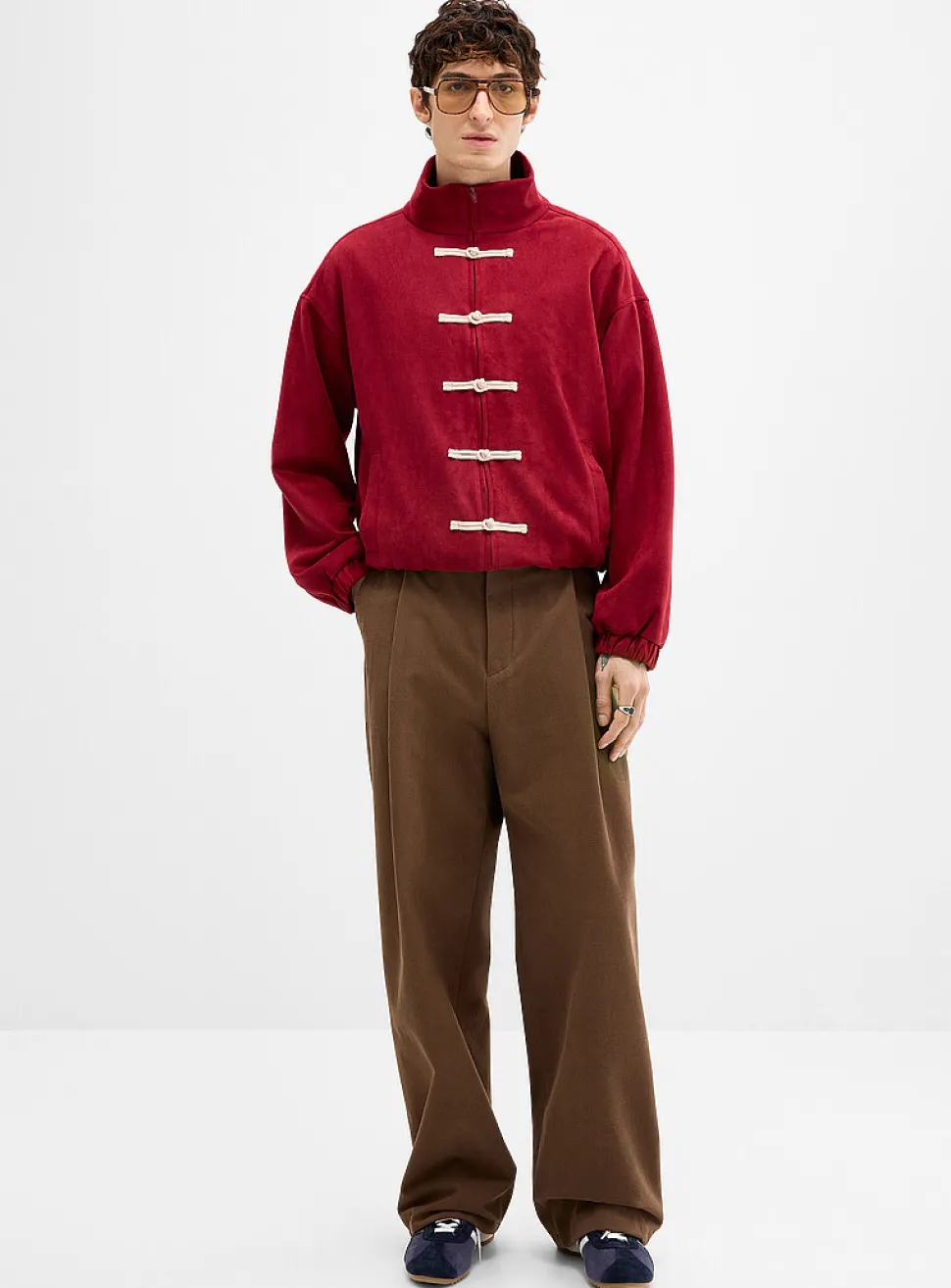Brushed twill pleated chinos