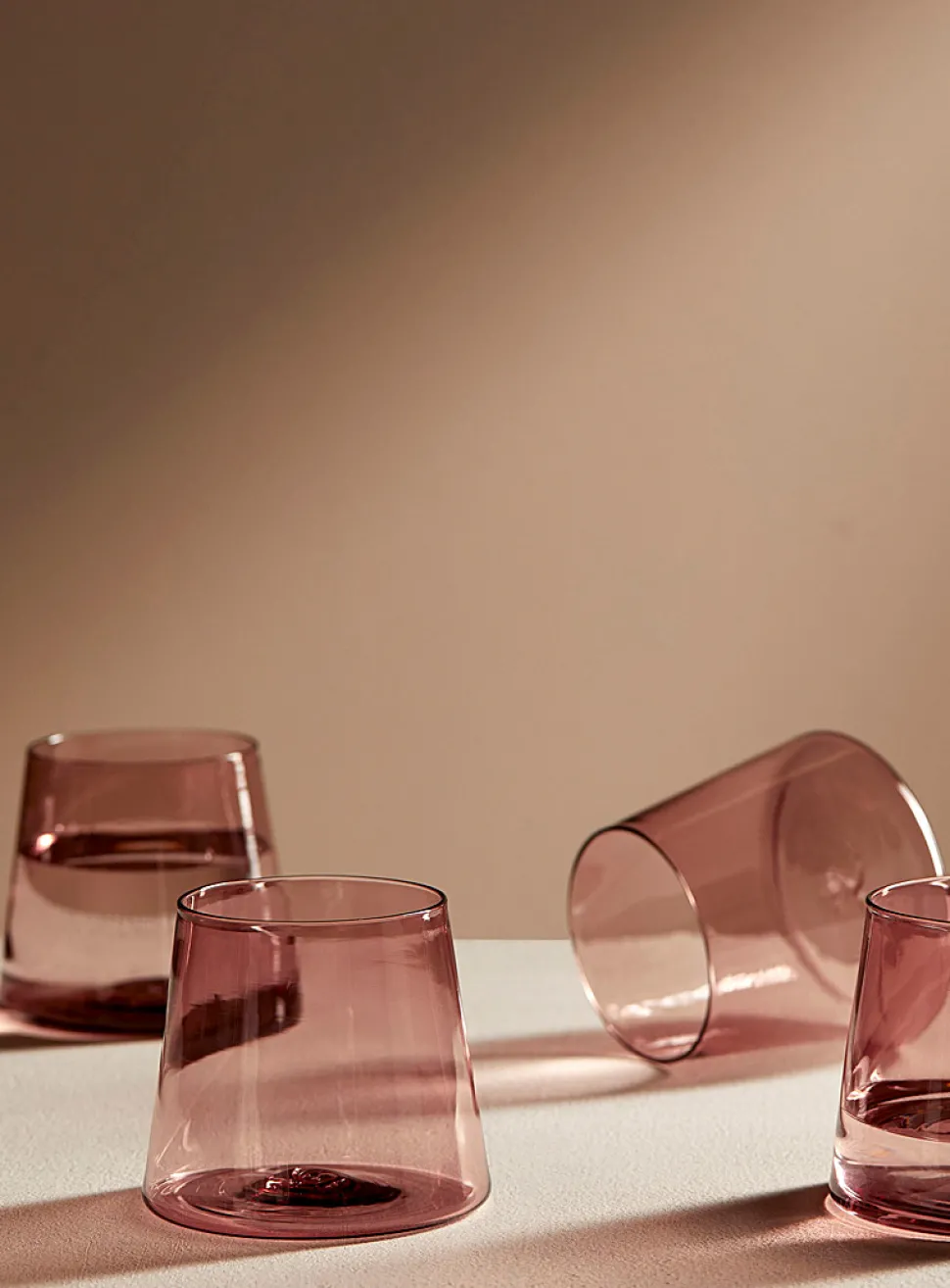 Colourful glass set