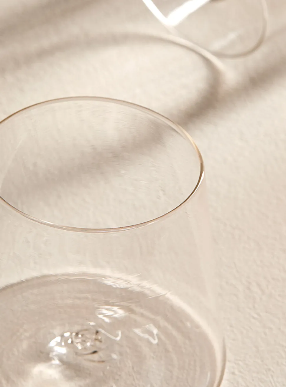 Colourful glass set