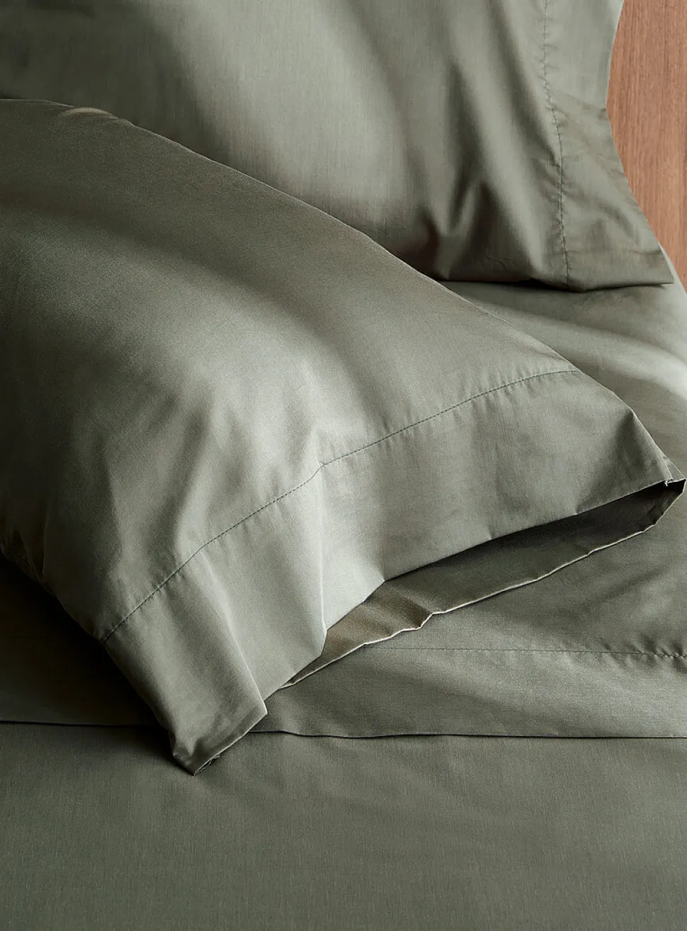 Egyptian cotton and bamboo rayon sheet set
