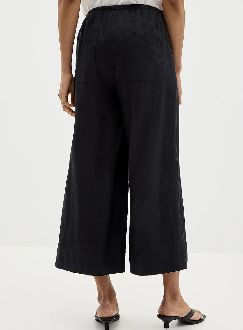 Elastic waist pure linen capri pant