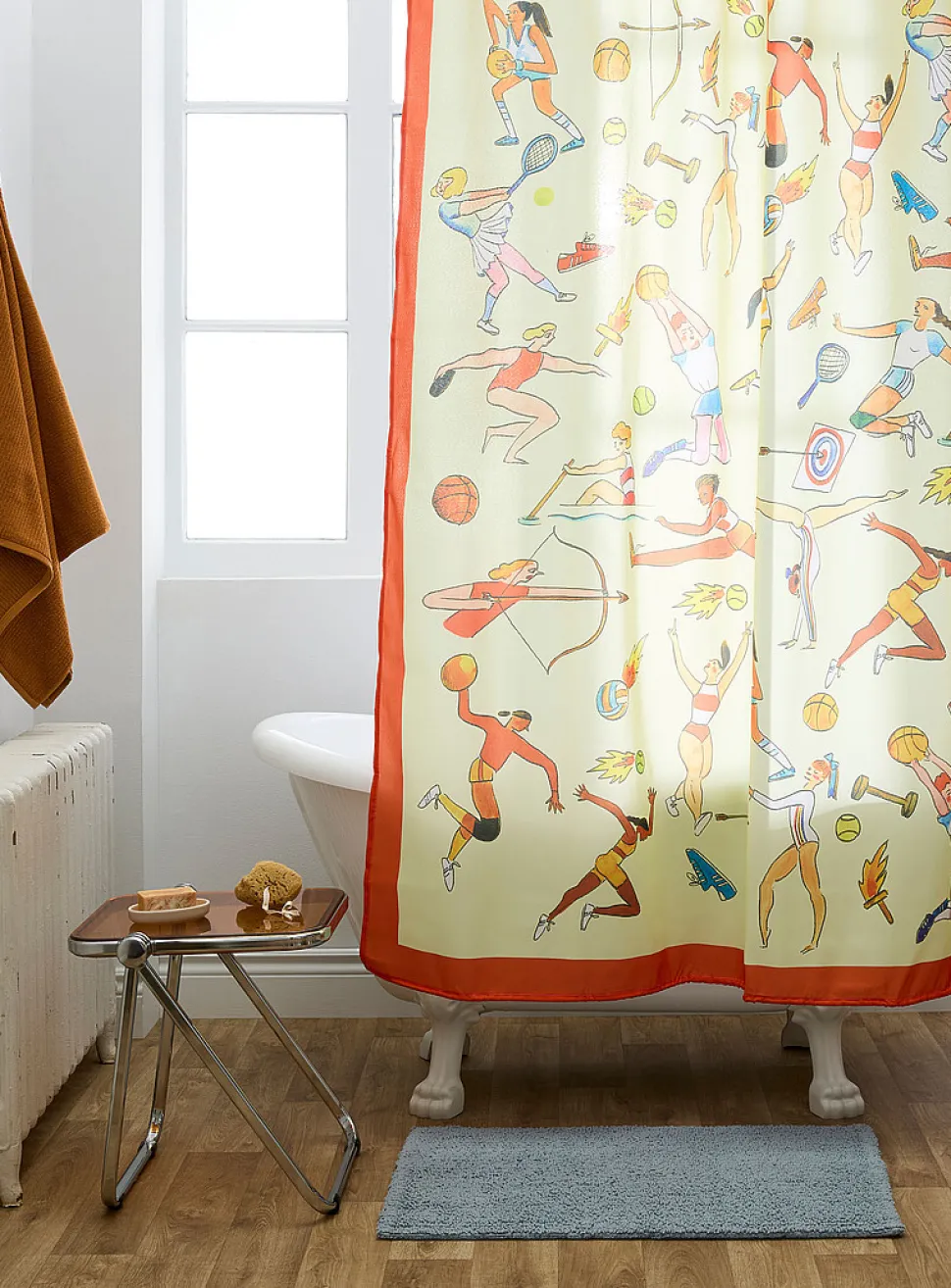 Elles jouent shower curtain
