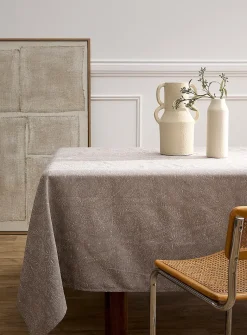 Floral paisley jacquard tablecloth
