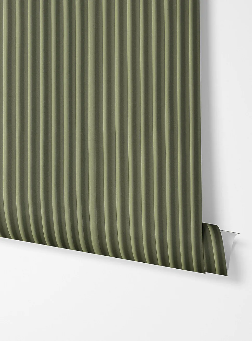 Grooved effect wallpaper strip