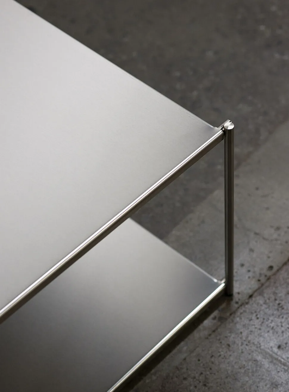 Halte coffee table