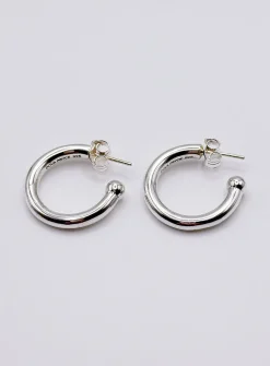 Insolent hoops