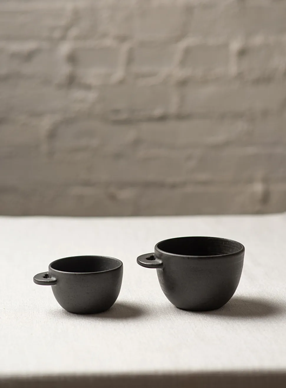 Meander matte stoneware coffee mug