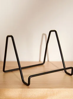 Metallic book holder