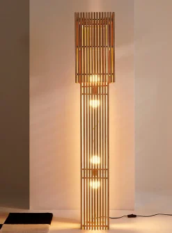 Minimalist floor lamp