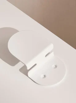 Minimalist wall hook