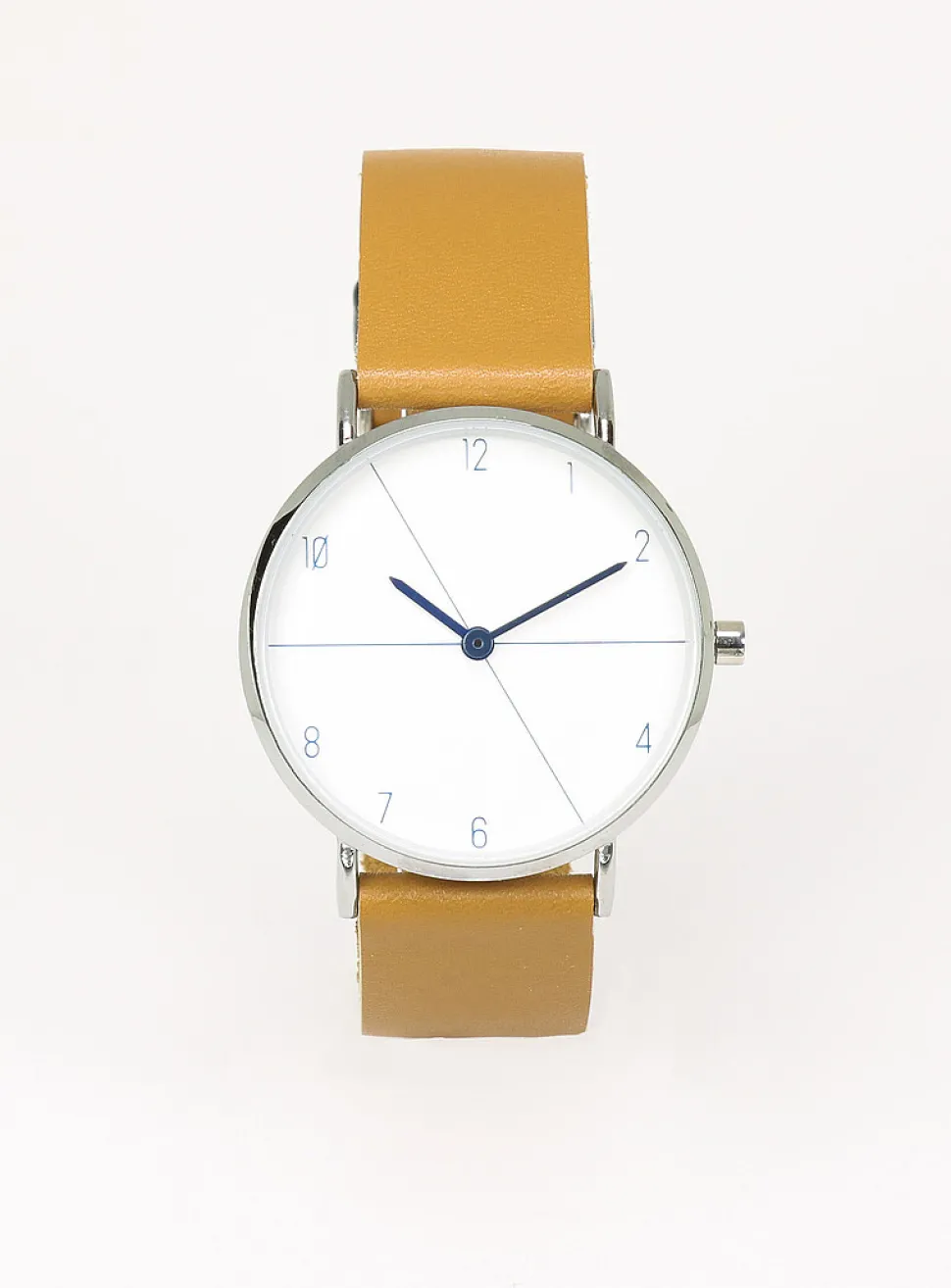 36 mm case watch