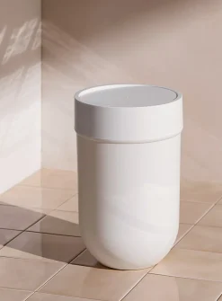 Monochrome bin