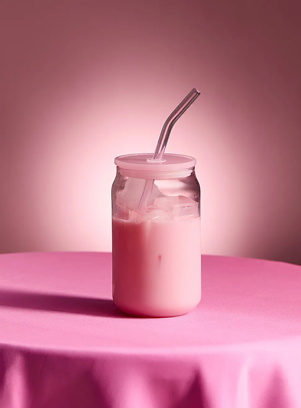 Monochrome glass with straw