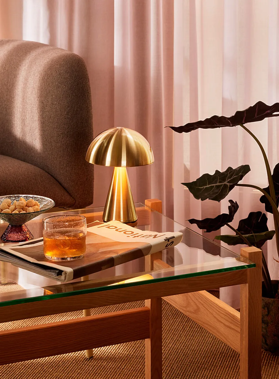Mush golden portable lamp