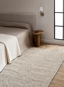 Natural chic artisanal rug