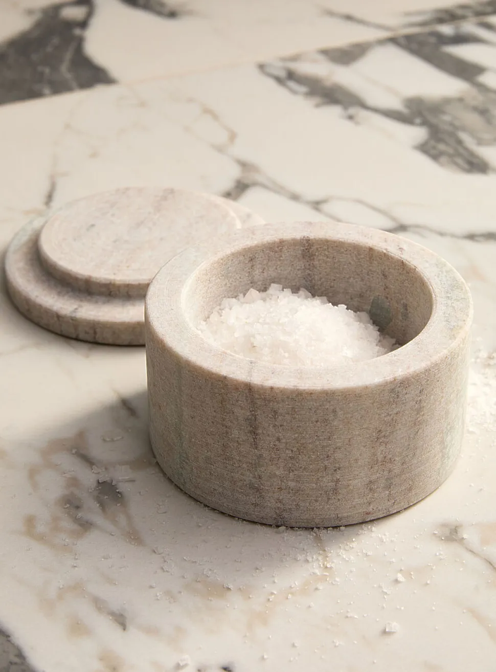 Natural stone salt cellar