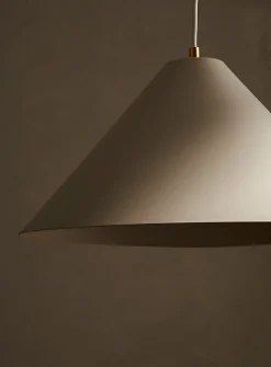 Nomad hanging lamp