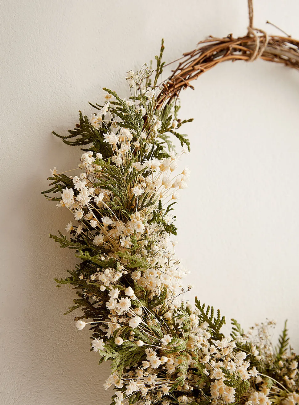 Paule dried plant wreath