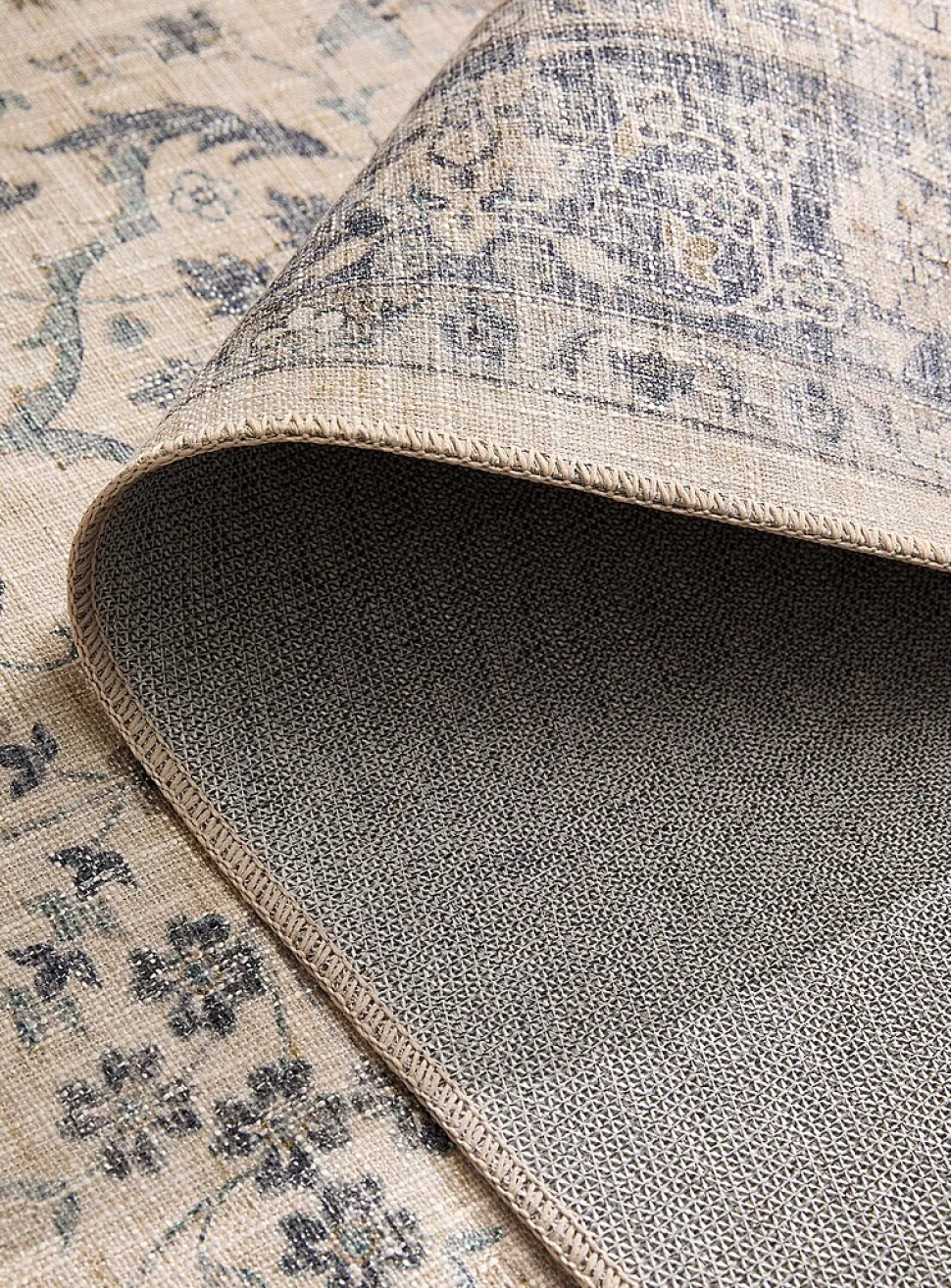 Persian blooms rug