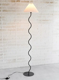 Pleated-shade wavy floor lamp