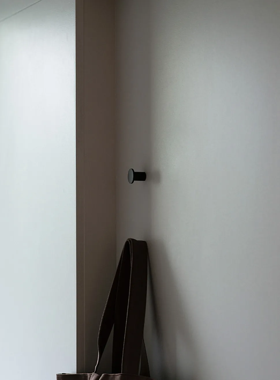 Point steel wall hooks