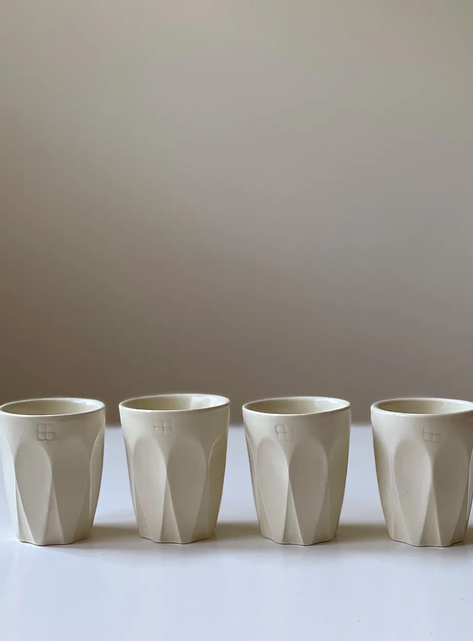 Porcelain glasses