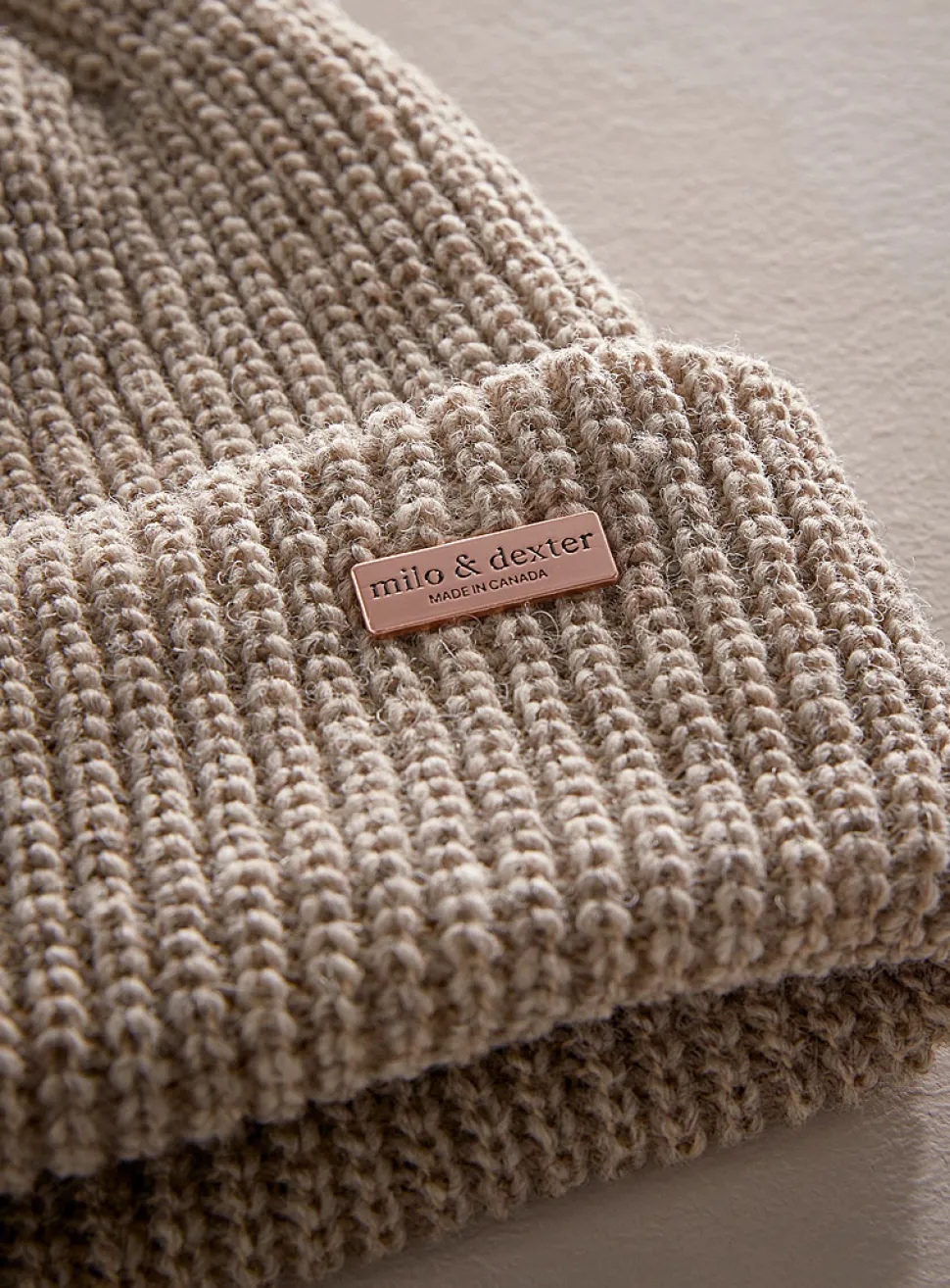 Pure Canadian wool ribbed tuque