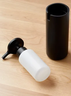Resin minimalist accessories