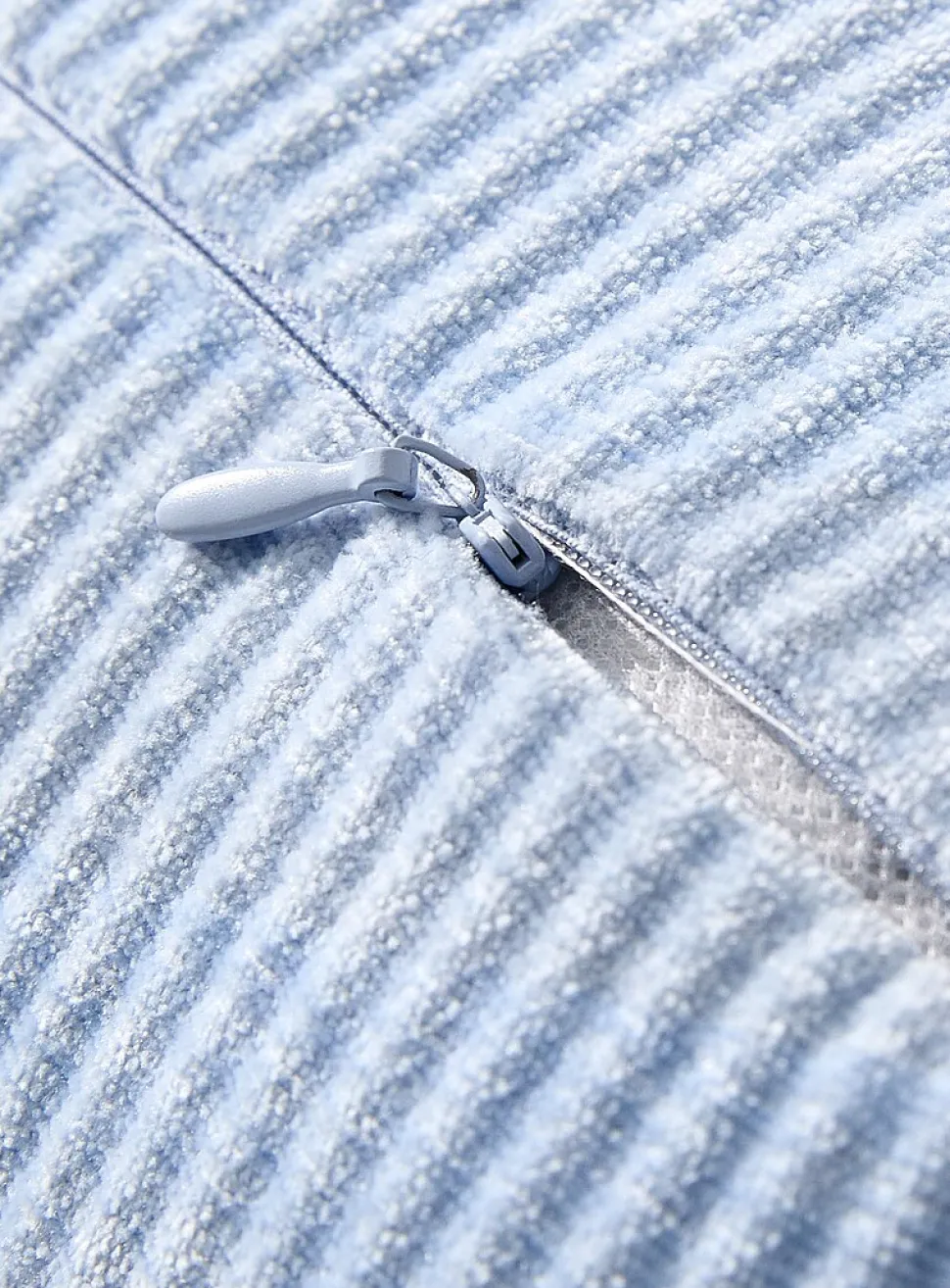 Ribbed chenille knit rectangular removable cover cushion
