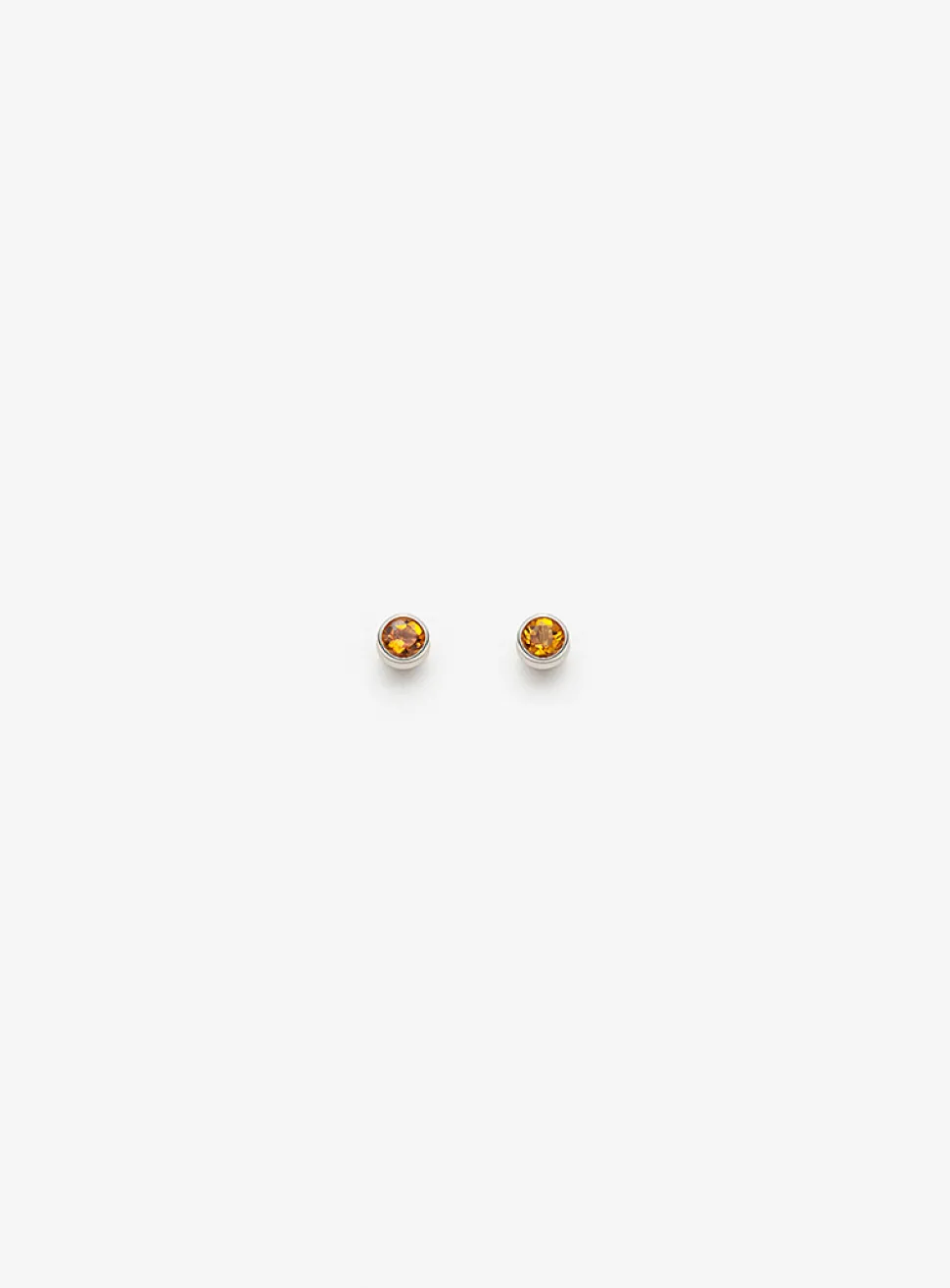 Sahara studs