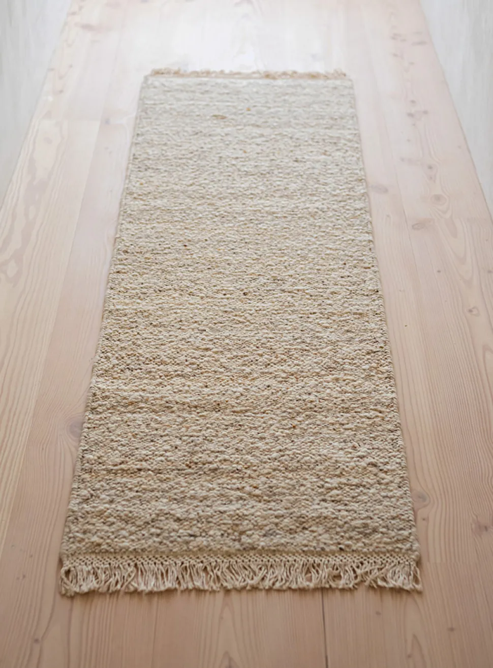 Sandy speckled artisanal hallway runner