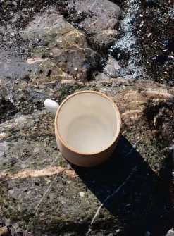 Seashell handle ceramic mug