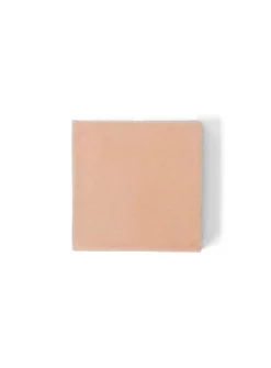 Semiporcelain letter W wall ornament
