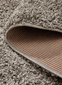 Shiny plain shag rug