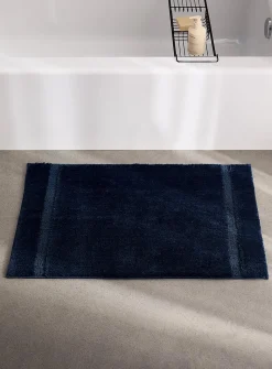 Soft plush bath mat