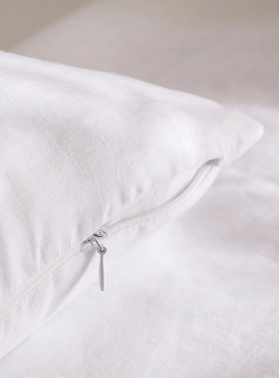 Solid pure linen removable-cover cushion