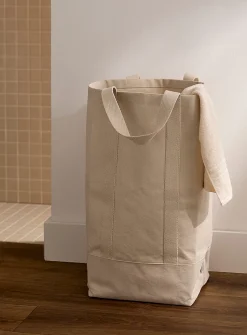 Speckled laundry basket