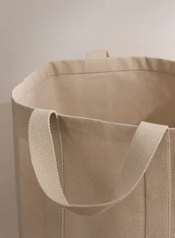 Speckled laundry basket