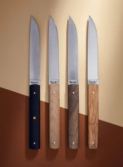 Steak knives