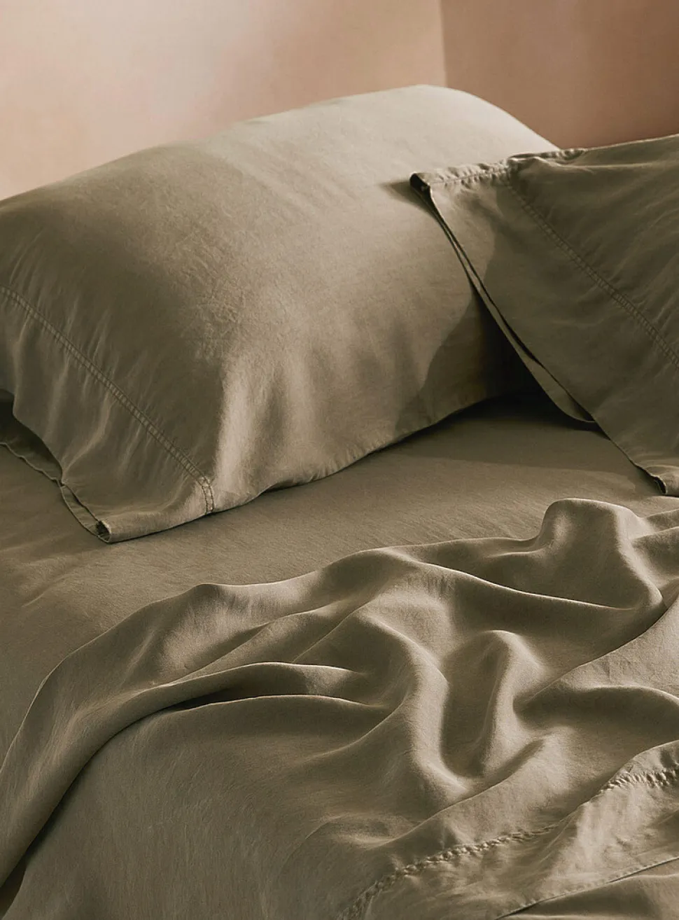 Stonewashed lyocell pillowcases