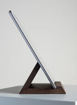 Tablet holder